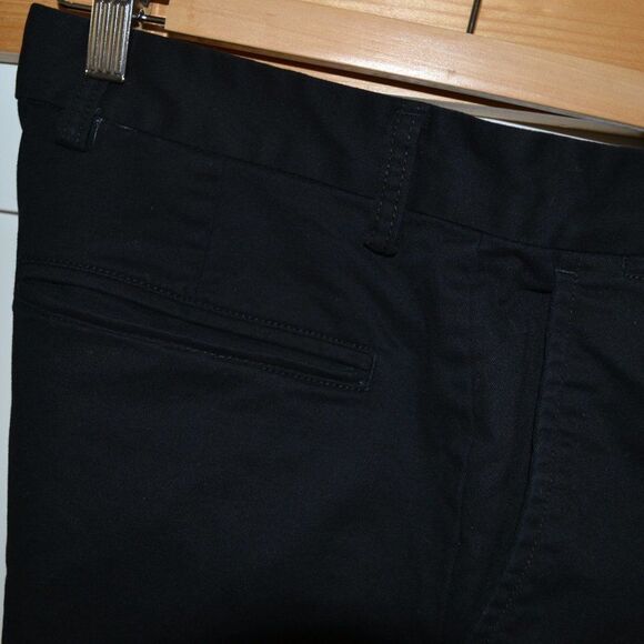 Old Navy Ultimate Loose black Chino pants size 31 - Picture 5 of 13